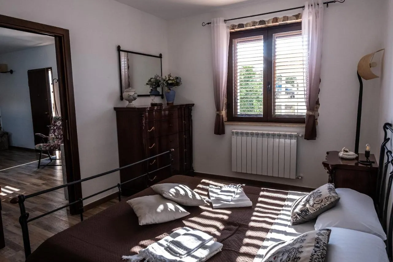 Appartamento Un Posto Al Sole - Caltanissetta 0*,
